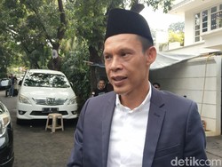 Survei Charta Politika: Jaro Ade Kandidat Calon Bupati Bogor Terkuat