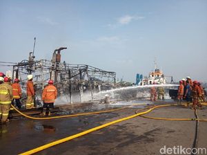 Total Ada 34 Kapal yang Terbakar di Pelabuhan Muara Baru