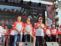 1.000 Orang Perpanjang SIM di MRSF, Polda Kepri Raih MURI