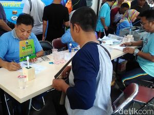 Ada 204 Kendaraan Mewah di Jakbar Nunggak Pajak Senilai Rp 7,5 M Ada 204 Kendaraan Mewah di Jakbar Nunggak Pajak Senilai Rp 7,5 M