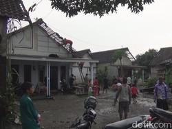 Puting Beliung Sapu 4 Desa di Jombang, Ratusan Rumah Rusak