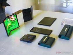 TCL Siapkan Ponsel Layar Lipat Harga Terjangkau