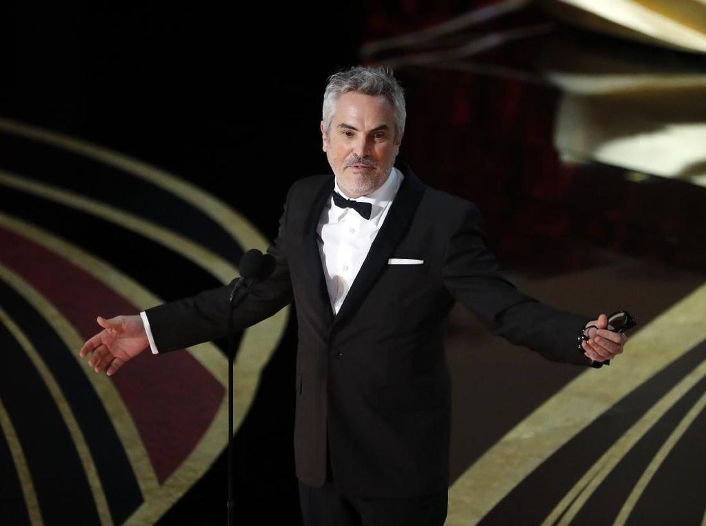 Roma Menang Lagi! Alfonso Cuaron Jadi Sutradara Terbaik Roma Menang Lagi! Alfonso Cuaron Jadi Sutradara Terbaik