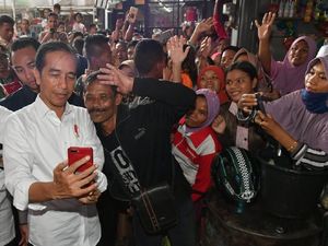 Cerita Jokowi Rintis Usaha dari Nol