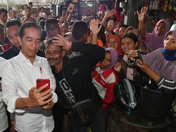 Cerita Jokowi Rintis Usaha dari Nol