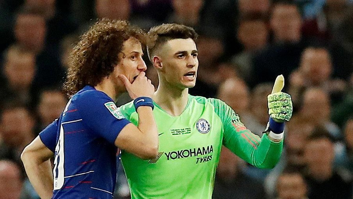 Kepa Arrizabalaga menolak diganti saat Chelsea menghadapi Manchester City di final Piala Liga Inggris (Foto: REUTERS/David Klein)
