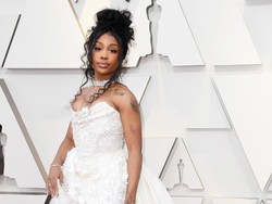 Saat SZA, The Weeknd, Travis Scott Jadi Tokoh GoT dalam Power is Power