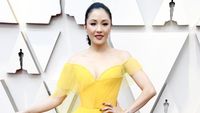 Foto: Adu Gaya Bintang Crazy Rich Asians di Oscars 2019