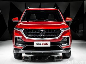 Di China SUV Kembaran Wuling Almaz Bisa Muat 7 Penumpang Di China SUV Kembaran Wuling Almaz Bisa Muat 7 Penumpang