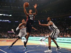 Hasil NBA: Bungkam Spurs, Knicks Akhirnya Menang di Kandang