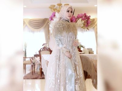 Jika Syahrini Pakai Hijab Saat Menikah, Seperti Ini Penampilannya