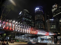 Anies Gunakan Dana KLB untuk Bangun Tiga JPO Instagramable