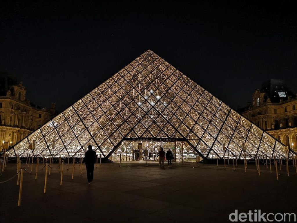 Dibuka 6 Juli, Museum Louvre Prancis Prediksi Pengunjung Turun 70 Persen Dibuka 6 Juli, Museum Louvre Prancis Prediksi Pengunjung Turun 70 Persen