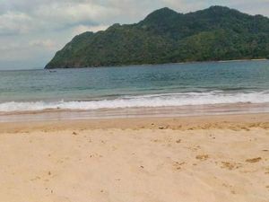 Eksotisnya Pantai Lampuuk, Kuta di Tanah Rencong Eksotisnya Pantai Lampuuk, Kuta di Tanah Rencong
