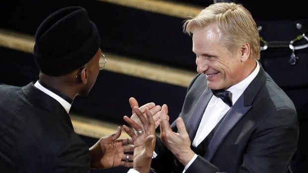 Mahershala Ali (kiri) dan Viggo Mortensen (kanan), bintang 'Green Book'.