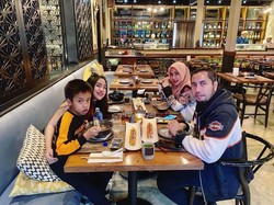 Salmafina Ultah ke-20, Ibu Sampaikan Pesan Selalu Jadi Anak Baik