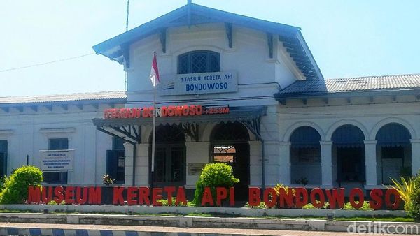 Foto: Jejak Kereta Api Indonesia di Bondowoso