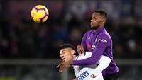 Skor seri dengan tambahan 1 poin itu membuat Inter masih berada di peringkat 3 dengan 47 poin dari 25 laga. Sementara Fiorentina masih diperingkat sembilan dengan 36 poin. Alberto Lingria/Reuters.