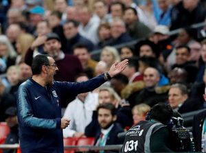 Nyaris Tinggalkan Pertandingan, Sarri Butuh Menenangkan Diri