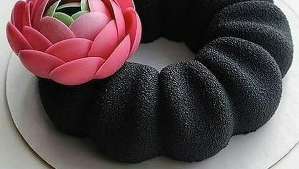 Unik dan Eksotis, 10 Cake Ini Warnanya Hitam Pekat