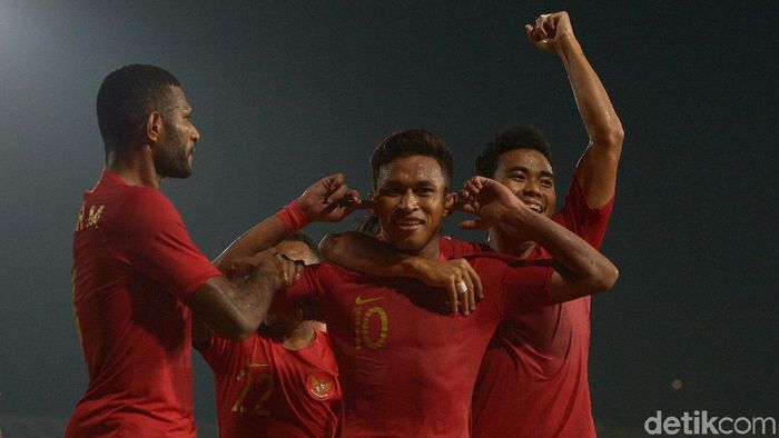 Timnas Indonesia mengalahkan Thailand 2-1 di final Piala AFF U-22. Satu gol dicetak Osvaldo Haay. (Foto: Antara Foto/Nyoman Budhiana) Timnas Indonesia mengalahkan Thailand 2-1 di final Piala AFF U-22. Satu gol dicetak Osvaldo Haay. (Foto: Antara Foto/Nyoman Budhiana)