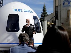 Jeff Bezos Mau Bangun Koloni 1 Triliun Manusia di Angkasa