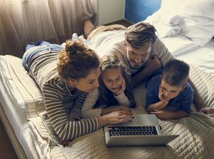 Mengenal Budaya Hygge, Gaya Hidup Bahagia ala Orang Denmark Mengenal Budaya Hygge, Gaya Hidup Bahagia ala Orang Denmark