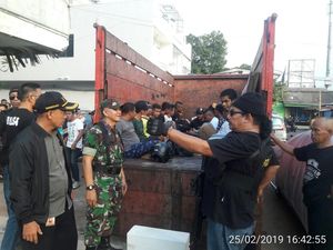 Perintahkan Preman Jaga Lahan Kosong di Cengkareng, Pengacara Ditahan Perintahkan Preman Jaga Lahan Kosong di Cengkareng, Pengacara Ditahan