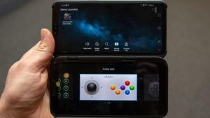 Melihat LG V50, Ponsel 5G dengan Dua Layar