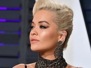 Sampai di Australia, Rita Ora Karantina 14 Hari Sampai di Australia, Rita Ora Karantina 14 Hari