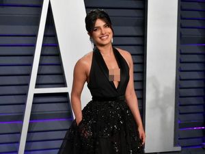 Priyanka Chopra Dukung Black Lives Matter, Netizen Menuduhnya Munafik