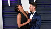 Foto: Romansa Nick Jonas dan Priyanka Chopra di Pesta Oscars 2019
