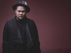 Virgoun Bakal Somasi Pihak yang Provokasi Masalah Rumah Tangganya Virgoun Bakal Somasi Pihak yang Provokasi Masalah Rumah Tangganya