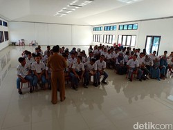 Lauk-pauk Tak Sesuai Iuran, Siswa Sekolah Atlet Kendari Gelar Demo