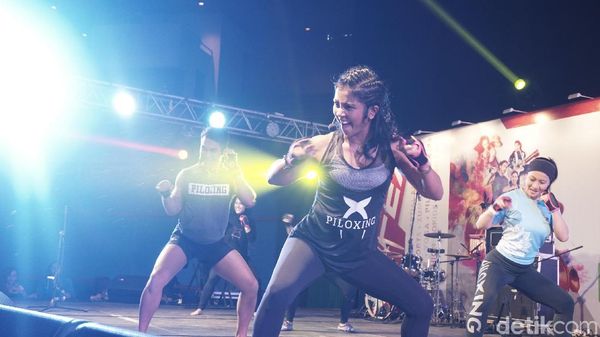 Bakar 1.200 Kalori dengan Piloxing, Olahraga Favorit Salmafina Sunan