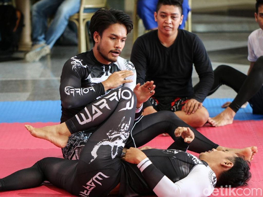 Randy Pangalila Nge-gym 7 Kali Seminggu, Nggak Capek Bang? Randy Pangalila Nge-gym 7 Kali Seminggu, Nggak Capek Bang?