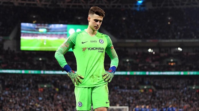 LONDON, ENGLAND - FEBRUARY 24:  Kepa Arrizabalaga of Chelsea looks dejected following the Carabao Cup Final between Chelsea and Manchester City at Wembley Stadium on February 24, 2019 in London, England.  (Photo by Michael Regan/Getty Images)