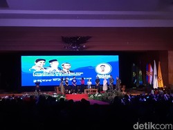 Kala Menteri Susi dan Hamish Daud Bahas Laut Indonesia