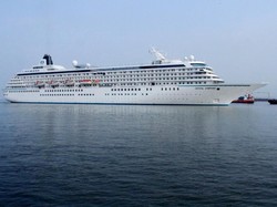 Doa Naik Kendaraan Laut Lengkap Latin dengan Artinya