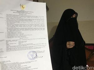 Tak Terima Dipecat, Dosen Bercadar di Bukittinggi Gugat Menag Tak Terima Dipecat, Dosen Bercadar di Bukittinggi Gugat Menag