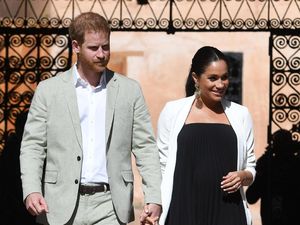Jarang Senyum Saat di Maroko, Pangeran Harry Diduga Lagi Sedih Jarang Senyum Saat di Maroko, Pangeran Harry Diduga Lagi Sedih