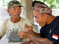 Masih di Indonesia, Kisah Orang-orang Pemakai Bahasa Isyarat