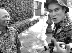 Lebih dari Mewah! Rayakan 3 Bulan Menikah, Baim Borong Roti dan Perabot