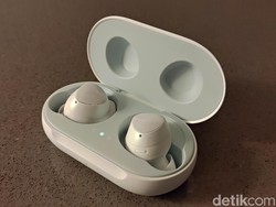 Galaxy Buds dan Galaxy Active Masuk Indonesia, Ini Harganya
