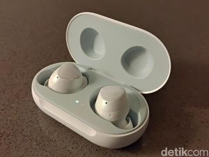 Galaxy Buds dan Galaxy Active Masuk Indonesia, Ini Harganya Galaxy Buds dan Galaxy Active Masuk Indonesia, Ini Harganya