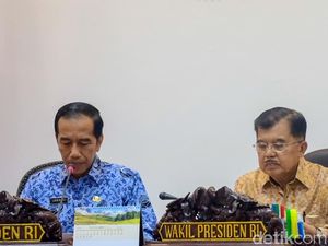 Rapat Bareng Menteri, Jokowi Beberes Soal Konsesi Lahan