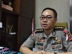 3 Emak Kampanye Hitam ke Jokowi Ditahan di Polres Karawang