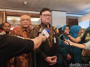 Kata Mendagri soal WNA Punya e-KTP Kata Mendagri soal WNA Punya e-KTP