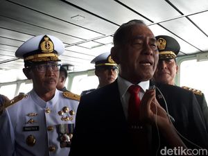 Menhan Dukung Gagasan Panglima soal TNI Tempati Pos Sipil Menhan Dukung Gagasan Panglima soal TNI Tempati Pos Sipil