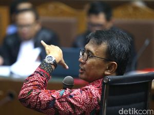 Gatot Pujo Nugroho Bersaksi di Sidang Korupsi Massal DPRD Sumut Gatot Pujo Nugroho Bersaksi di Sidang Korupsi Massal DPRD Sumut